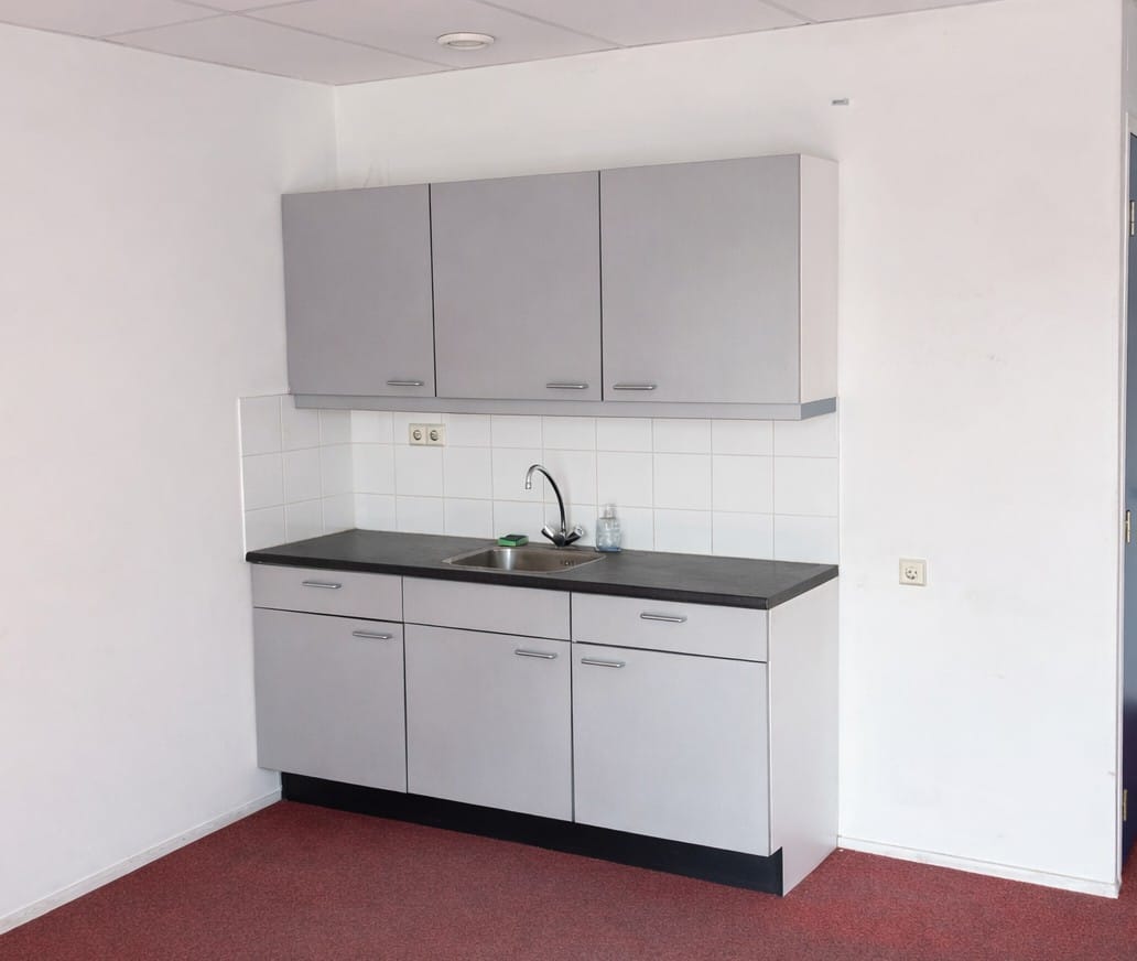 Bekijk foto 3 van Vierlinghstraat 10-a