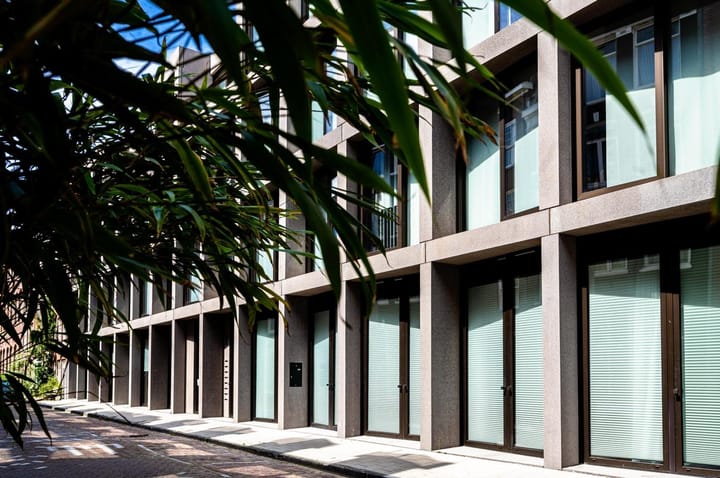 Foto 22 van Fokke Simonszstraat 61-M