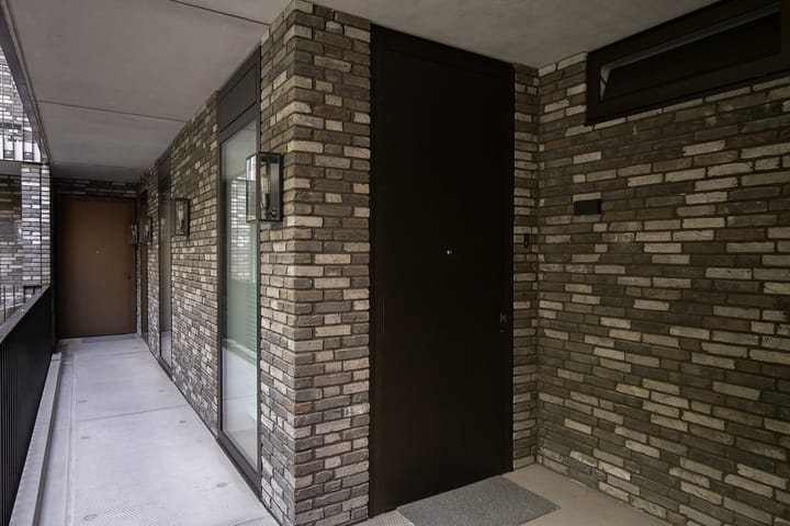 Foto 20 van Fokke Simonszstraat 61-M