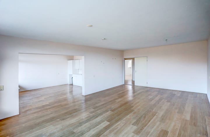 Photo 2 of Malvert 6598-A