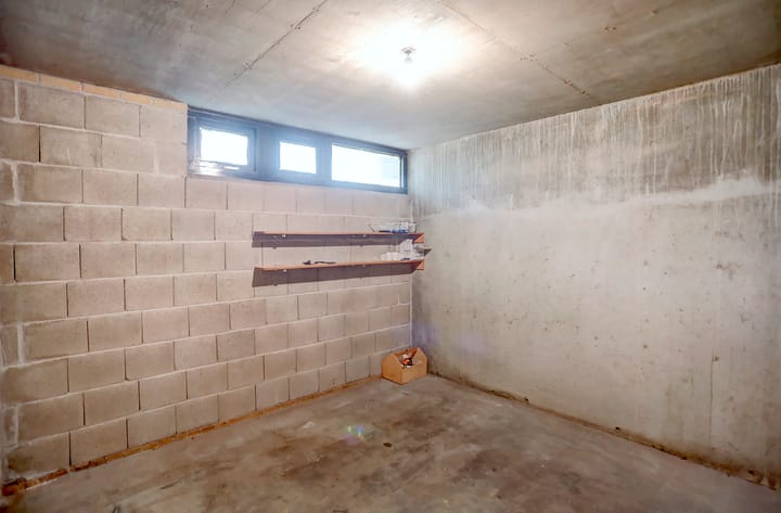 Photo 24 of Malvert 6598-A