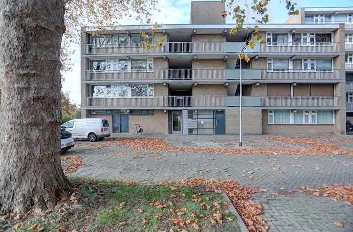 Photo 26 of Malvert 6598-A