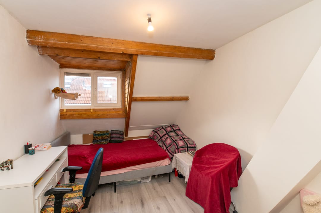 Foto 16 van Hagedoornstraat 8-B