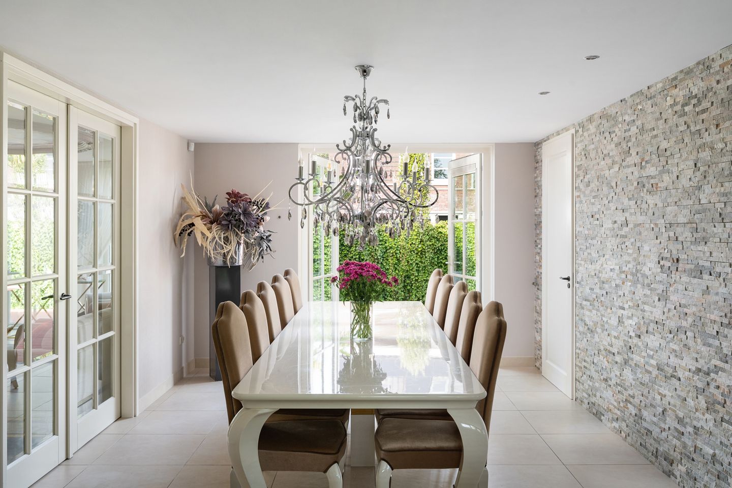 Foto 10 van Benthuizenstraat 15