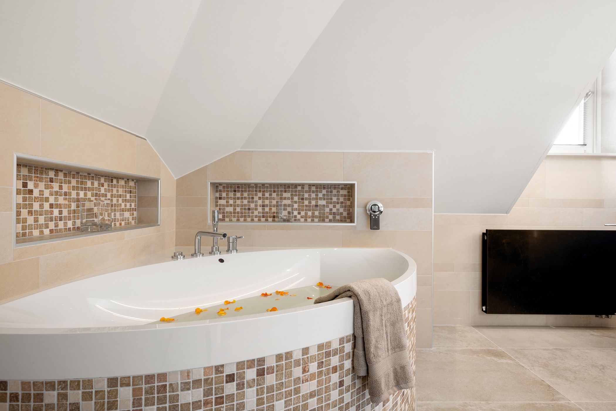 Foto 42 van Benthuizenstraat 15