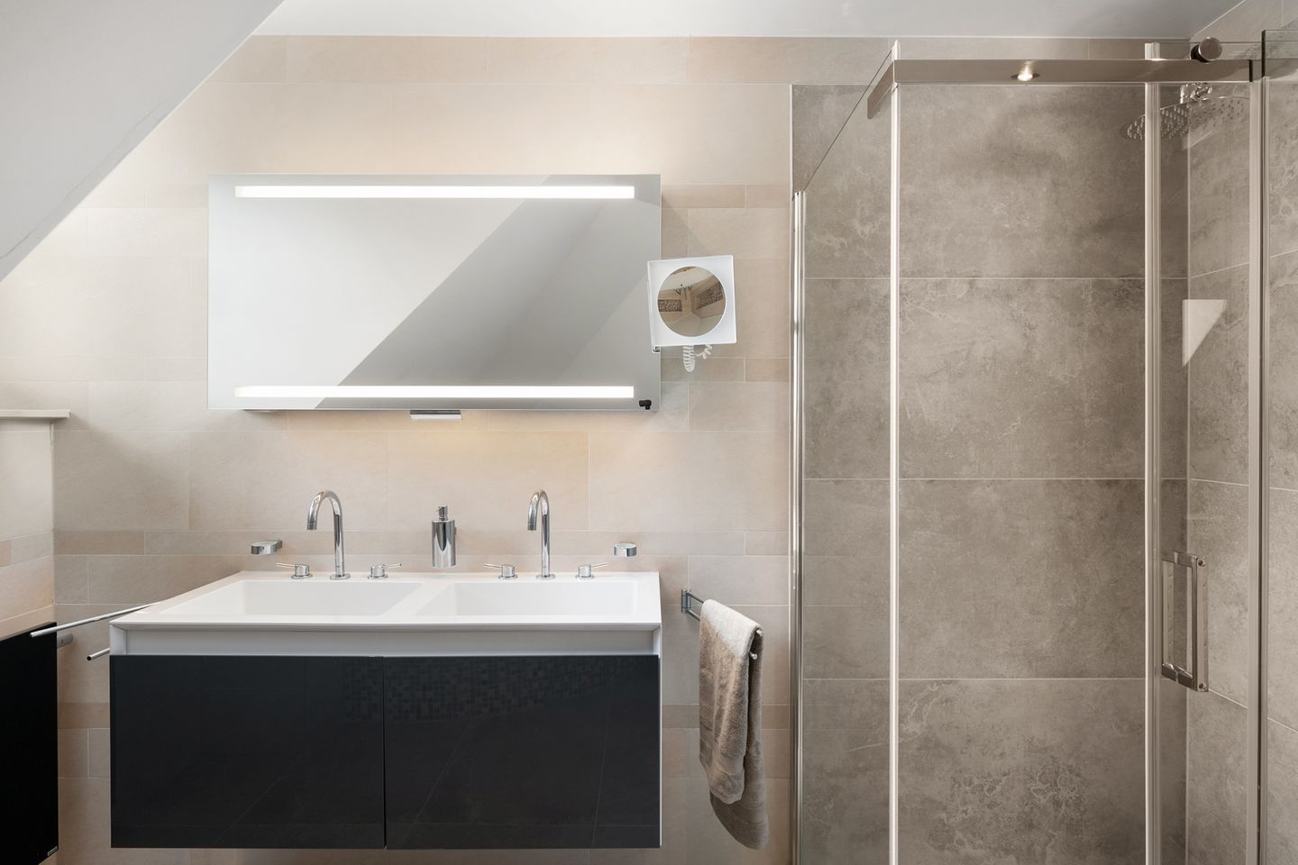 Foto 44 van Benthuizenstraat 15