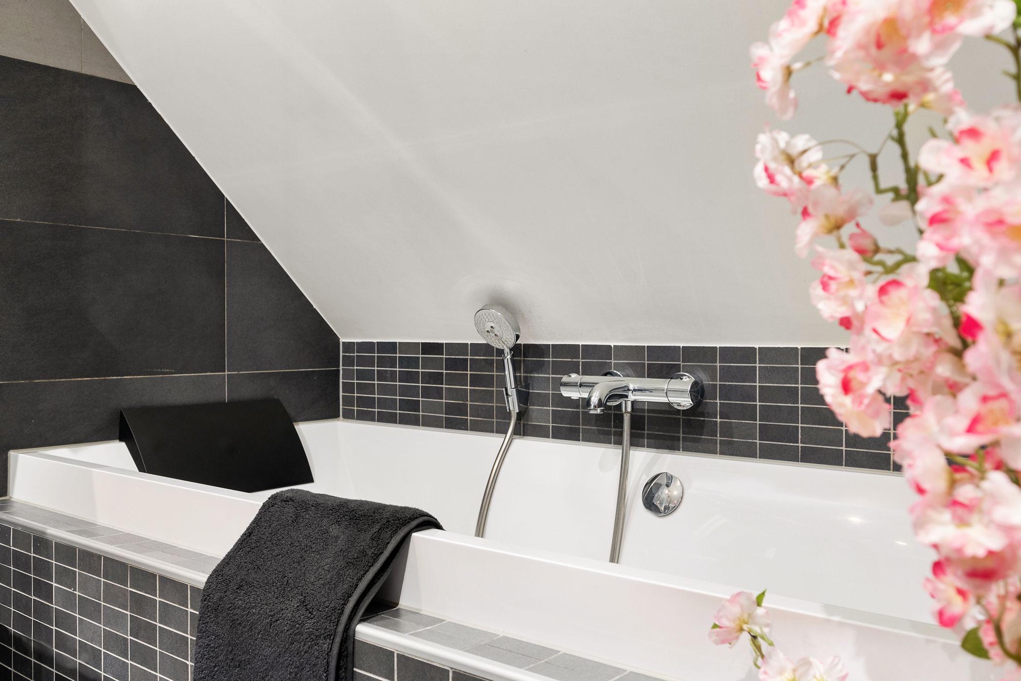 Foto 48 van Benthuizenstraat 15