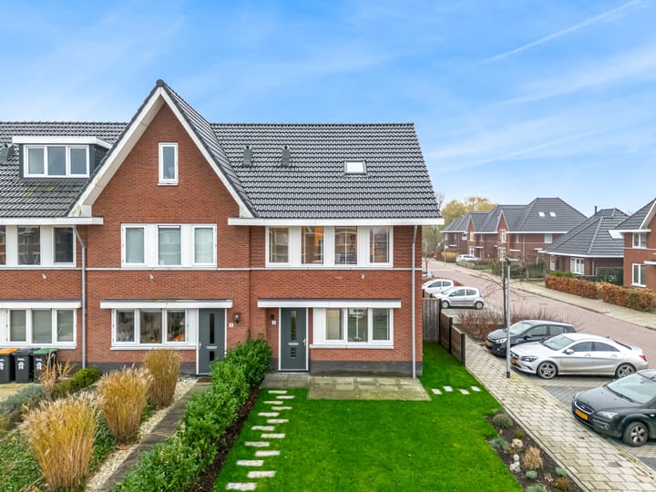 Burgemeester Avisstraat 2