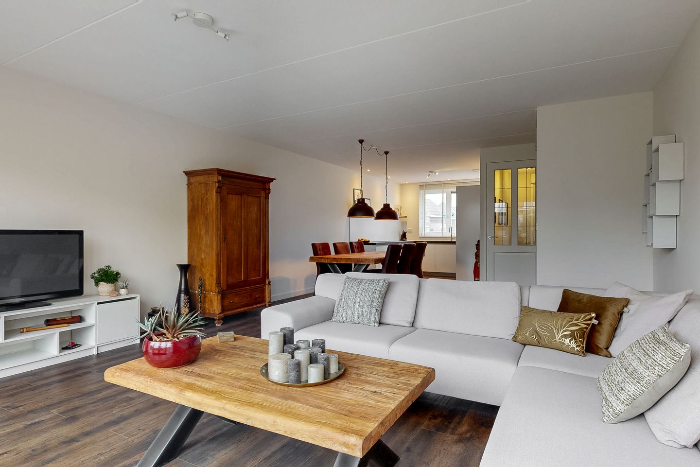 Foto 5 van Burgemeester Avisstraat 2