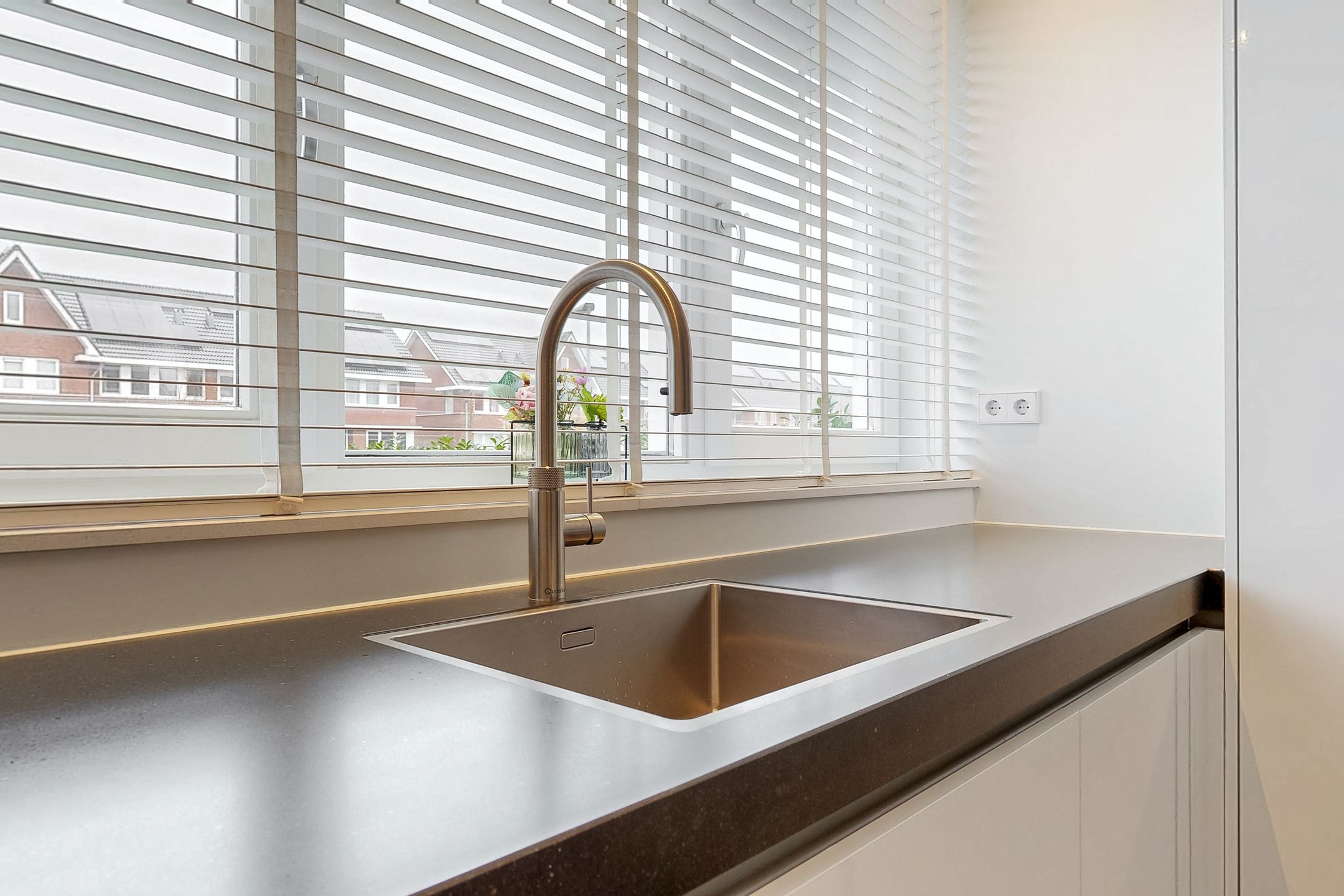 Foto 12 van Burgemeester Avisstraat 2