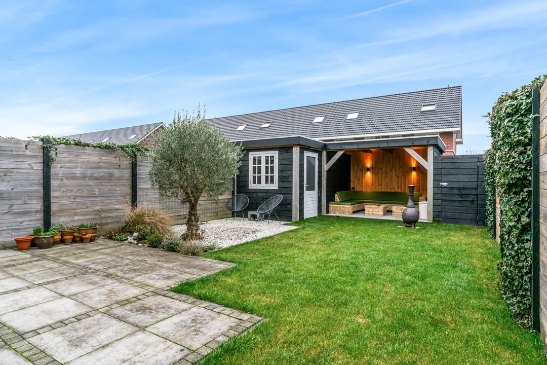 Foto 28 van Burgemeester Avisstraat 2