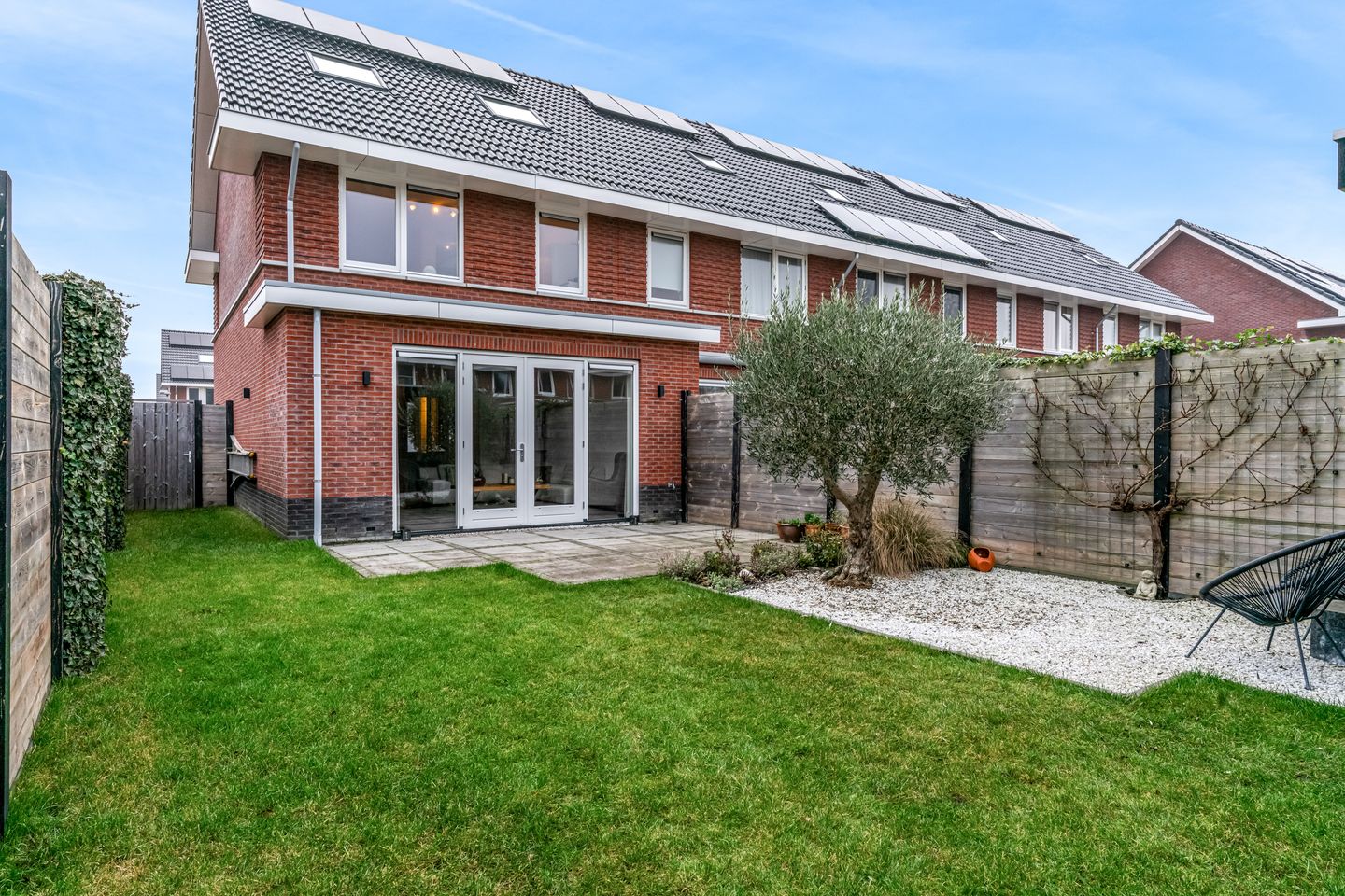 Foto 29 van Burgemeester Avisstraat 2