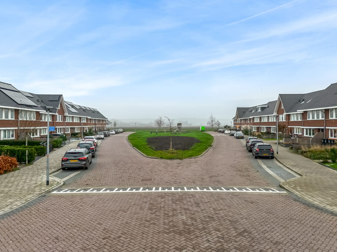 Foto 37 van Burgemeester Avisstraat 2