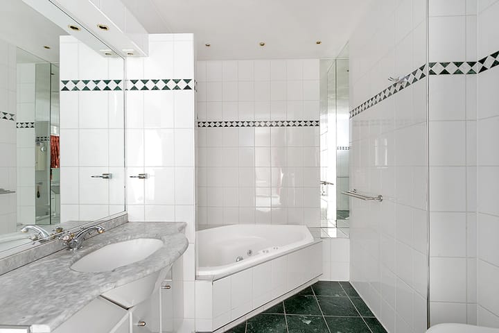 Photo 12 of van Rijckevorsellaan 36