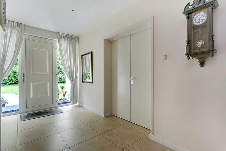 Photo 15 of van Rijckevorsellaan 36