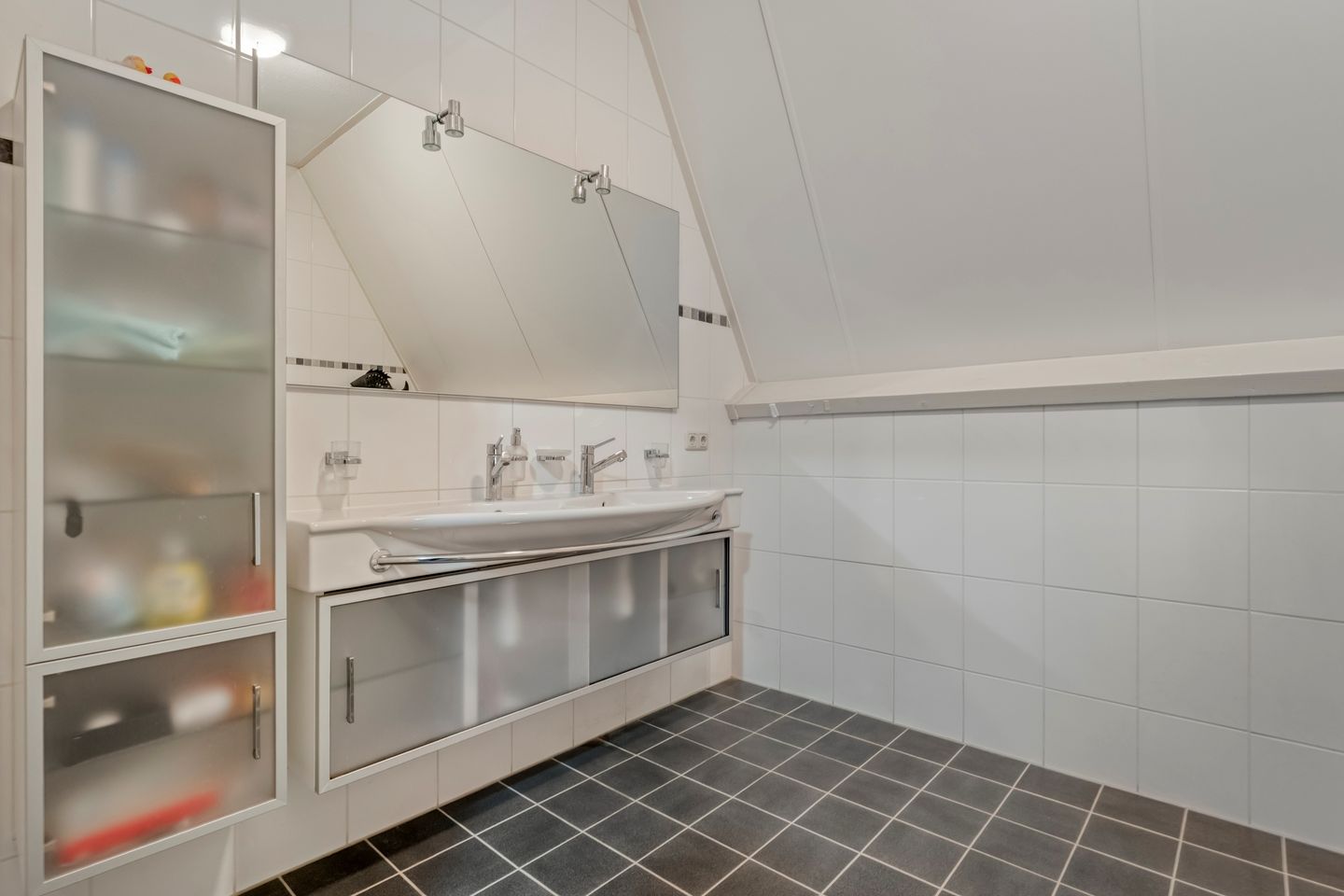 Photo 49 of De Brink 46