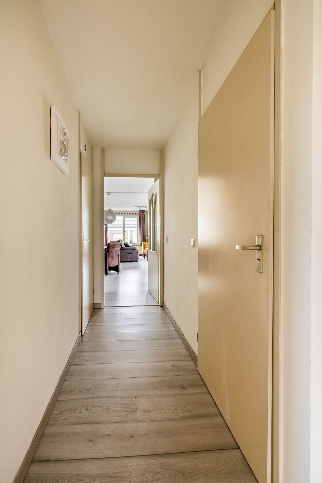 Photo 16 of Postel 38