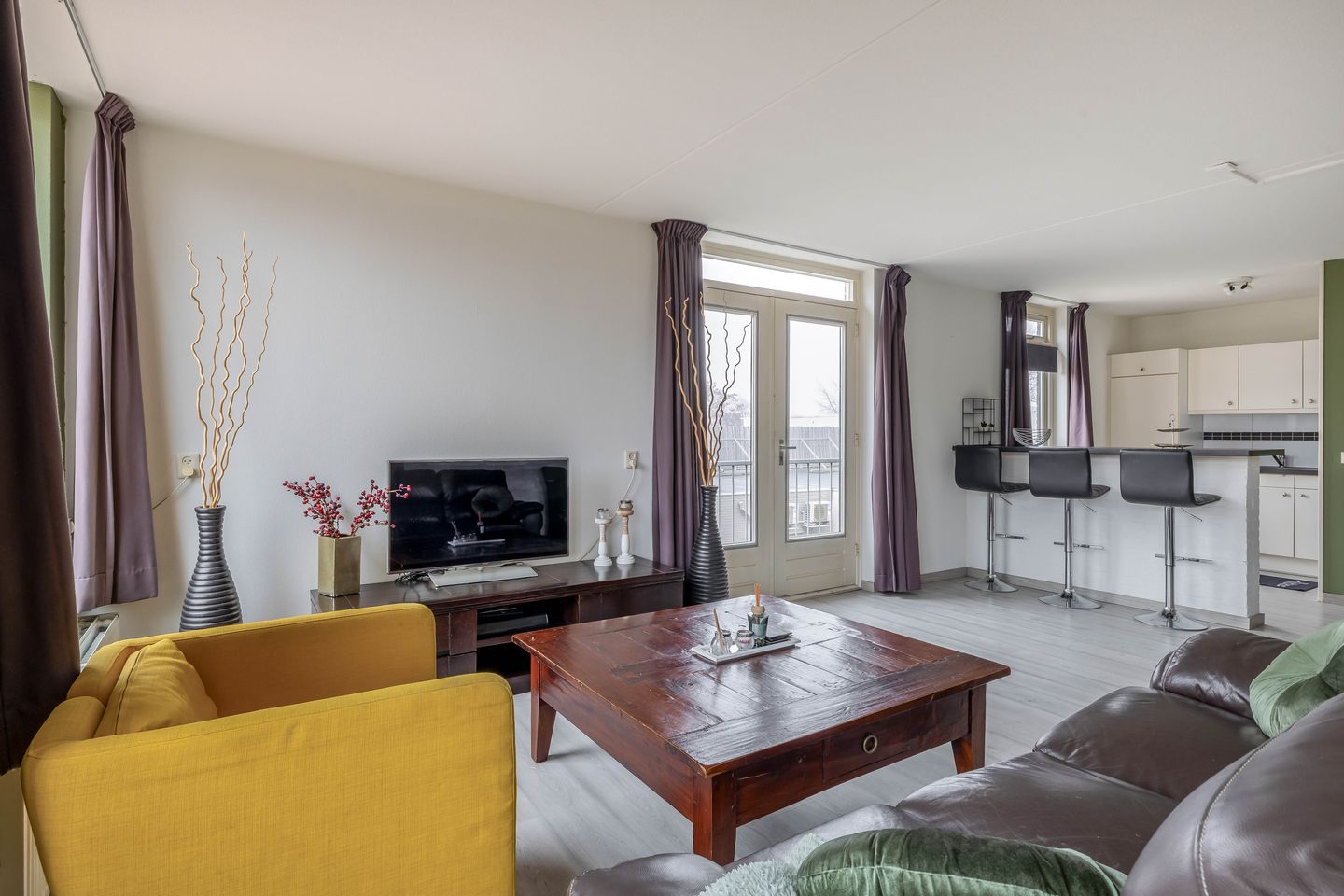 Photo 20 of Postel 38