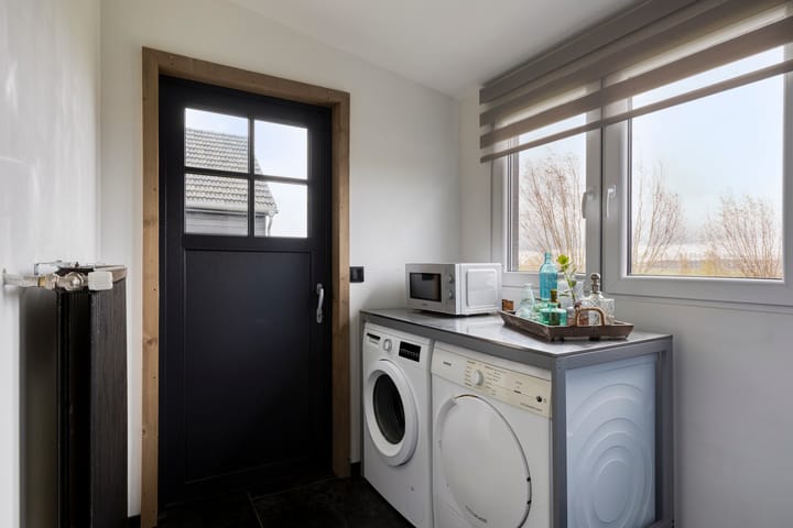 Photo 4 of Provincialeweg 21