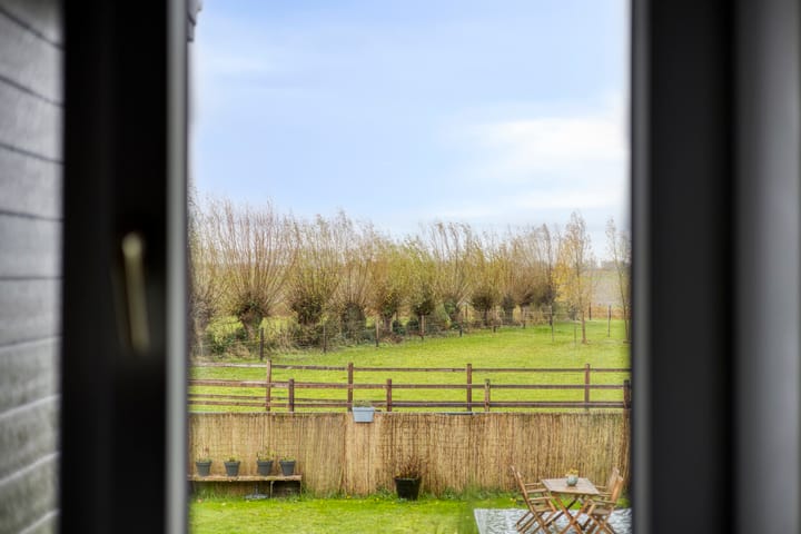 Photo 9 of Provincialeweg 21