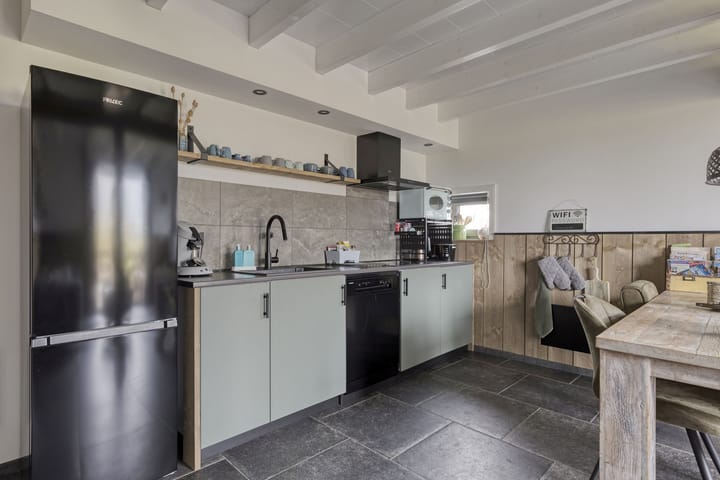 Photo 36 of Provincialeweg 21