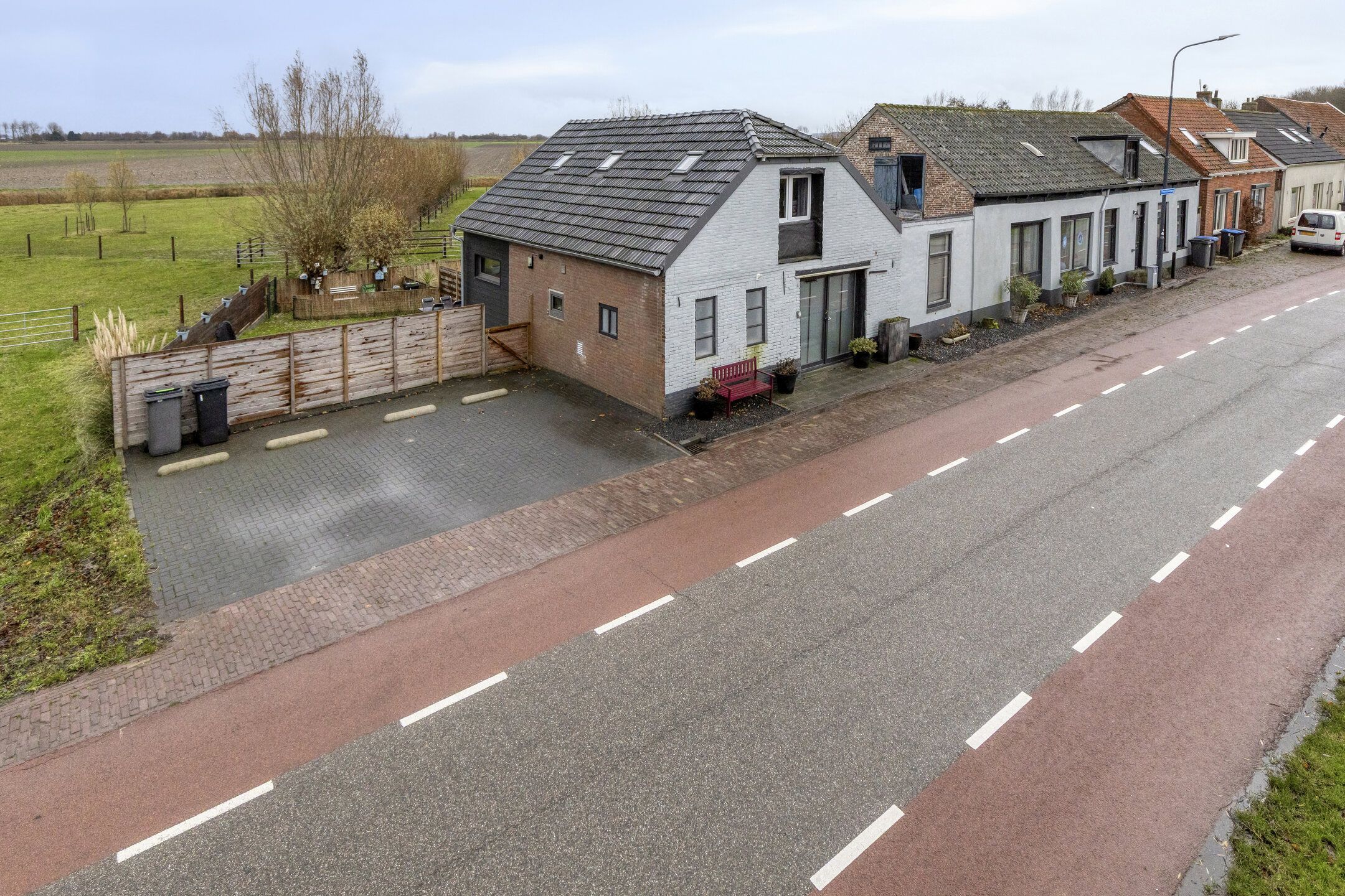 Foto 45 van Provincialeweg 21