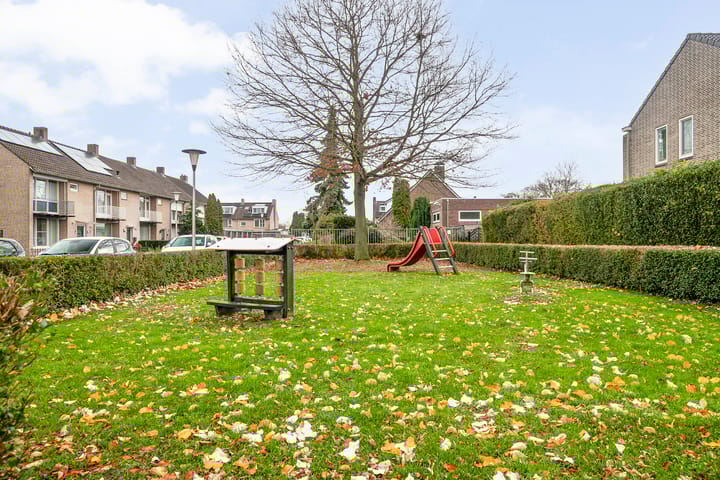 Foto 24 van Merelstraat 11