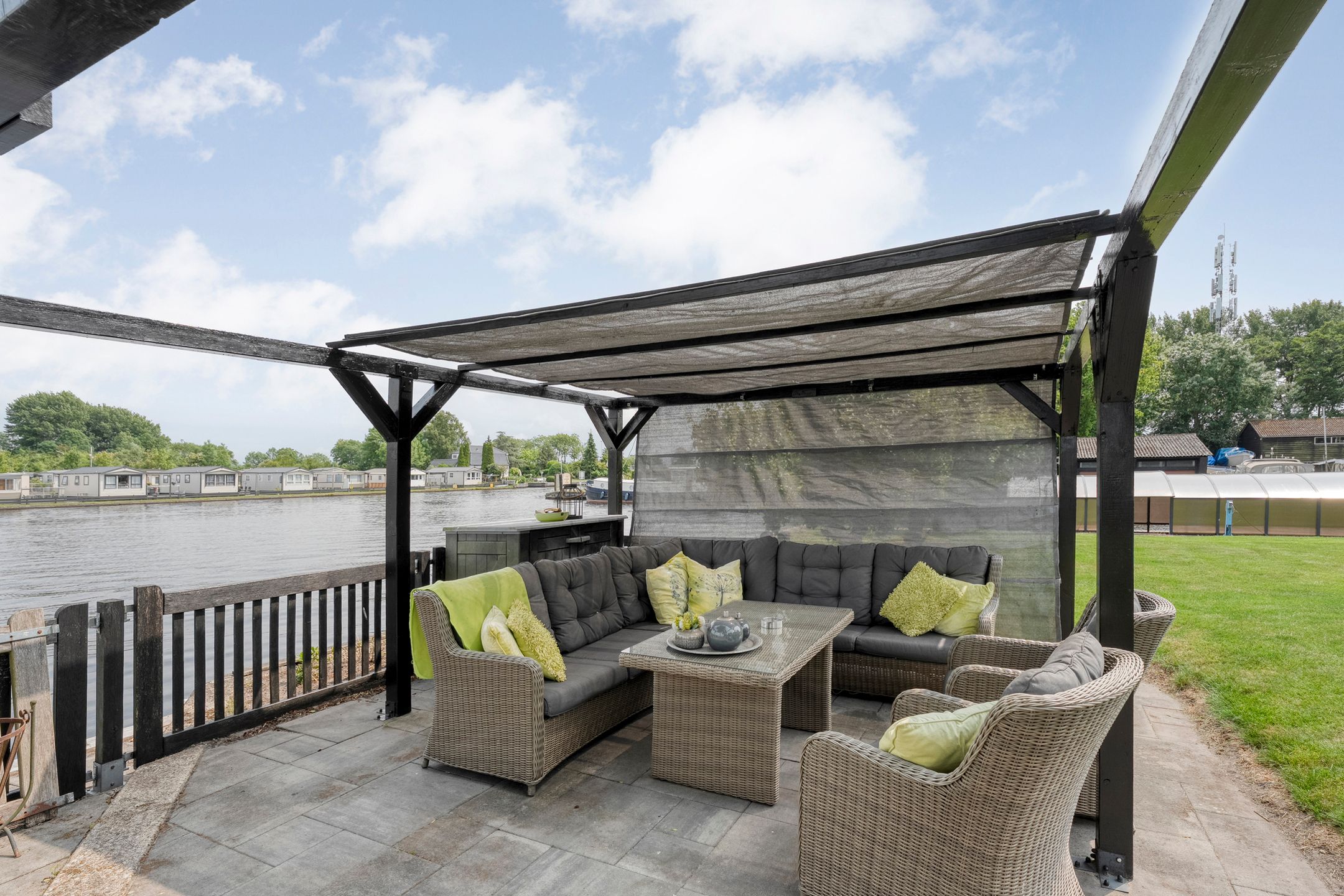 Foto 48 van Veneweg 292-C