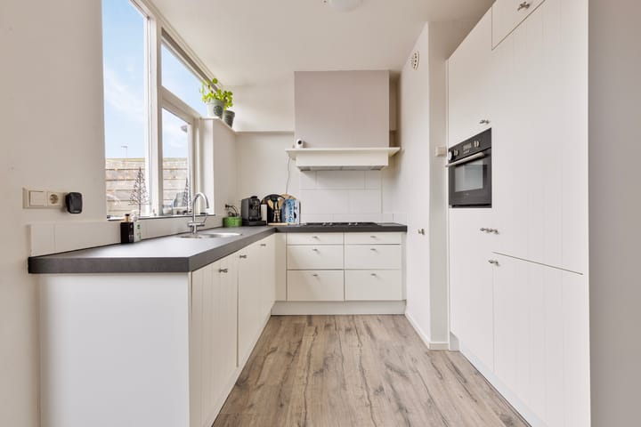 Foto 11 van Marshallstraat 15