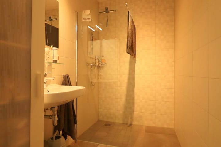 Foto 10 van Mercuriusweg 145