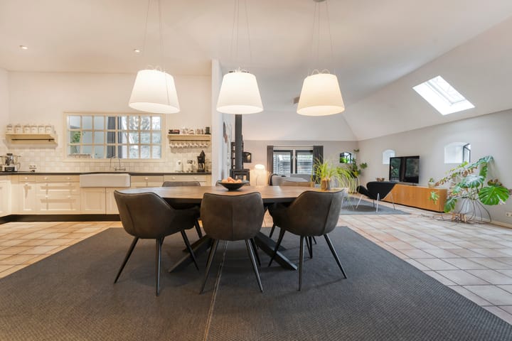 Foto 50 van Midden 126