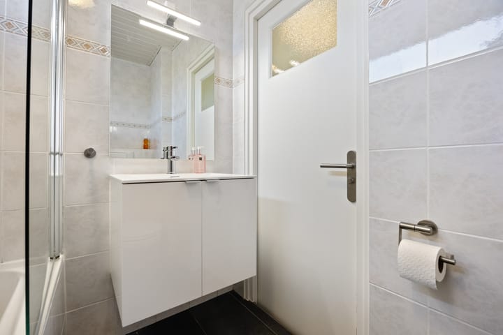 Foto 16 van Plutostraat 17