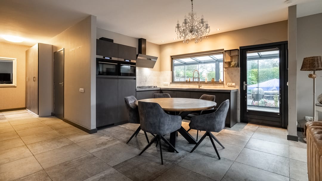 Foto 7 van Bornsestraat 86