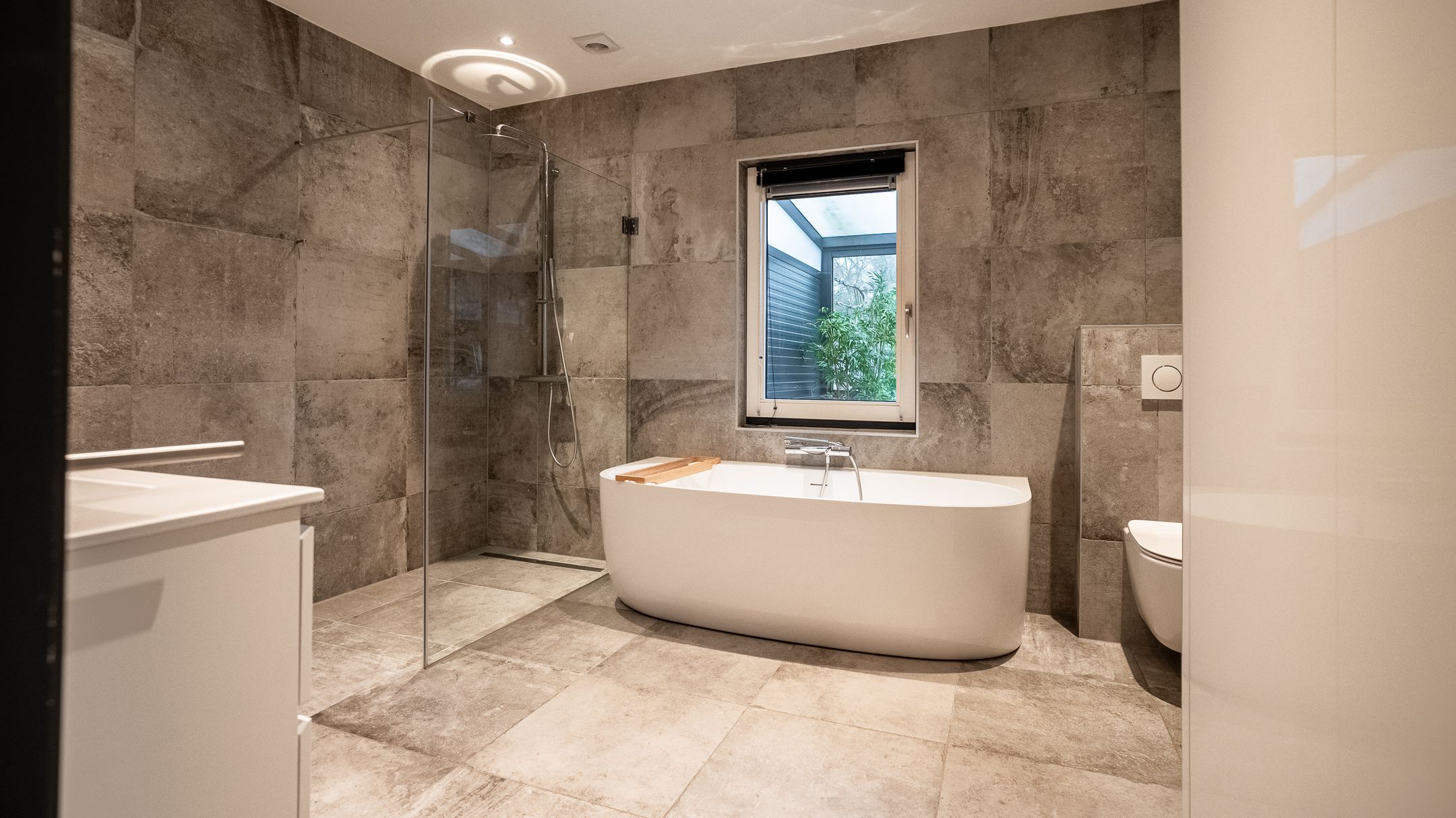 Foto 15 van Bornsestraat 86