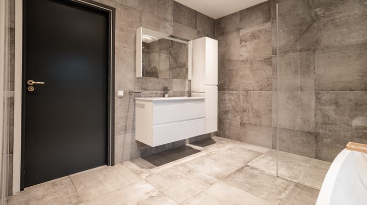 Photo 18 of Bornsestraat 86