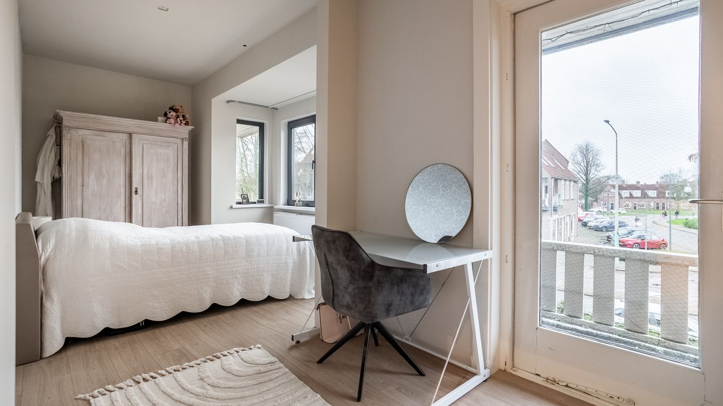 Foto 35 van Bornsestraat 86