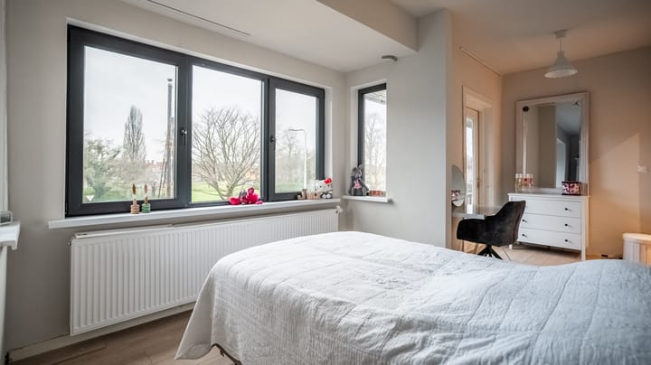 Photo 36 of Bornsestraat 86