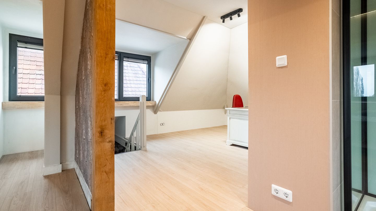 Foto 49 van Bornsestraat 86