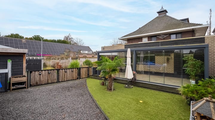 Photo 55 of Bornsestraat 86