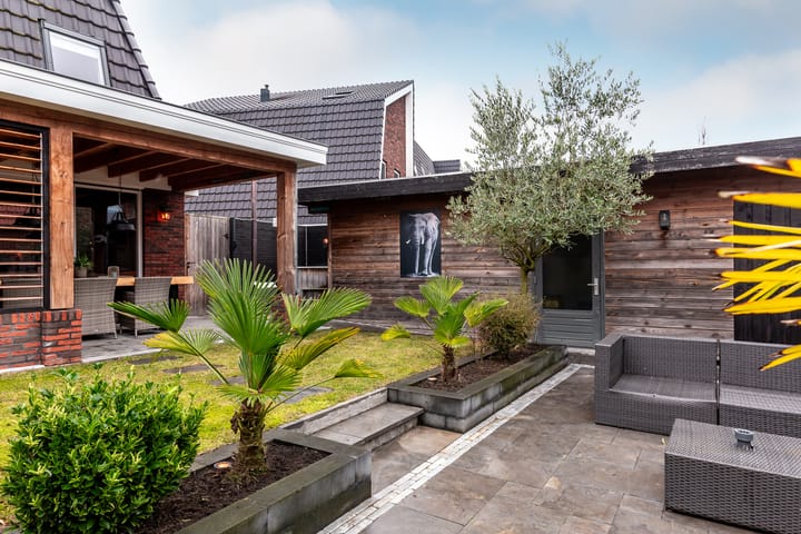 Photo 37 of Duivenkamp 43