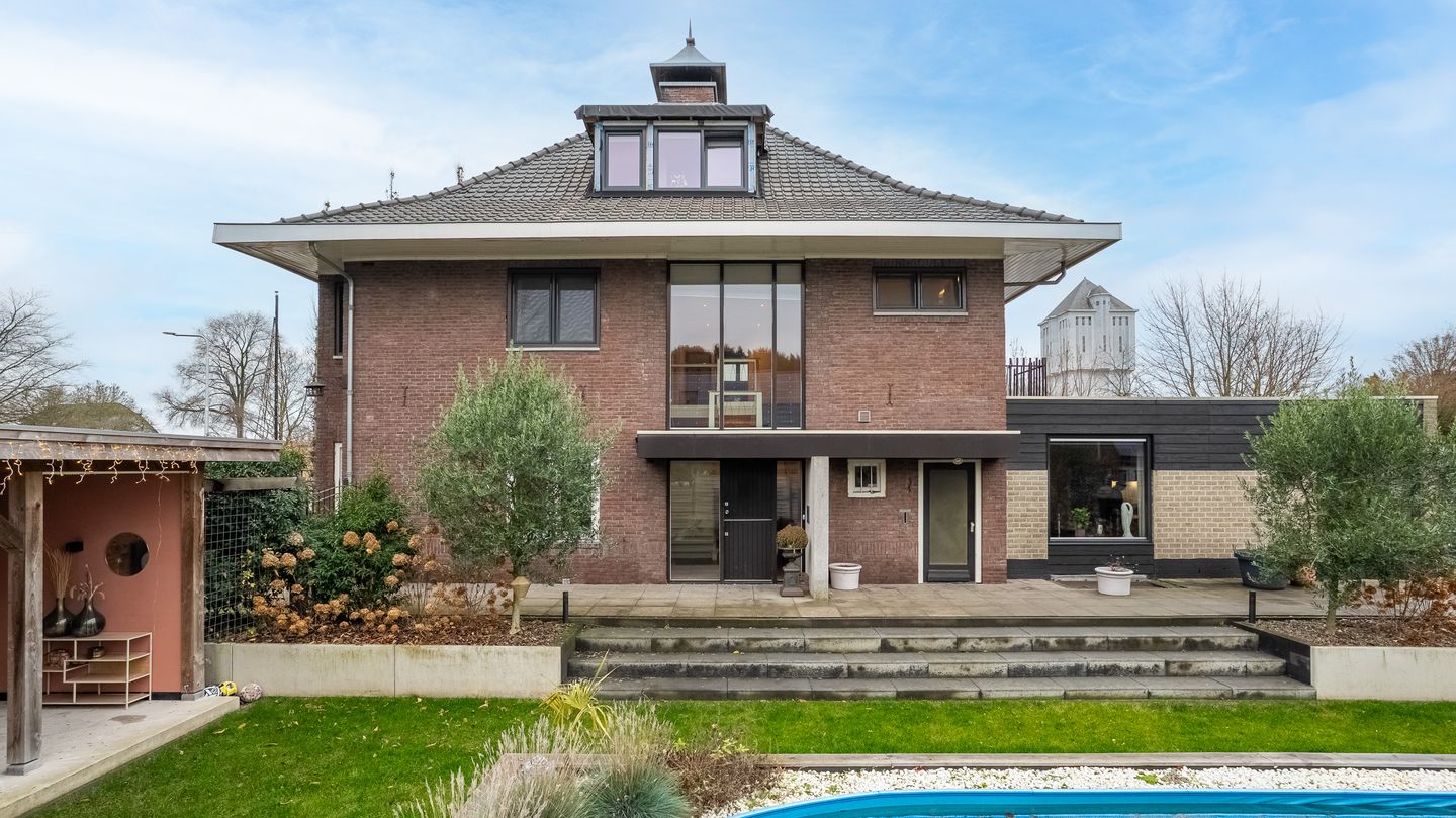 Foto 59 van Bornsestraat 86