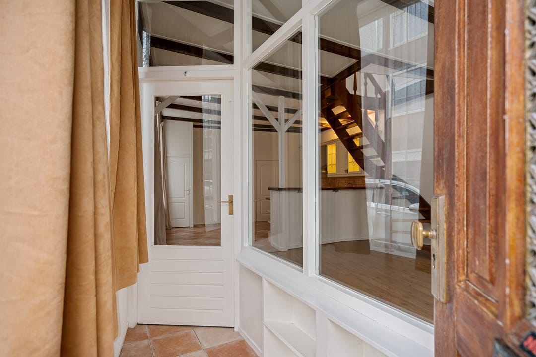 Foto 8 van Meeuwerderweg 101