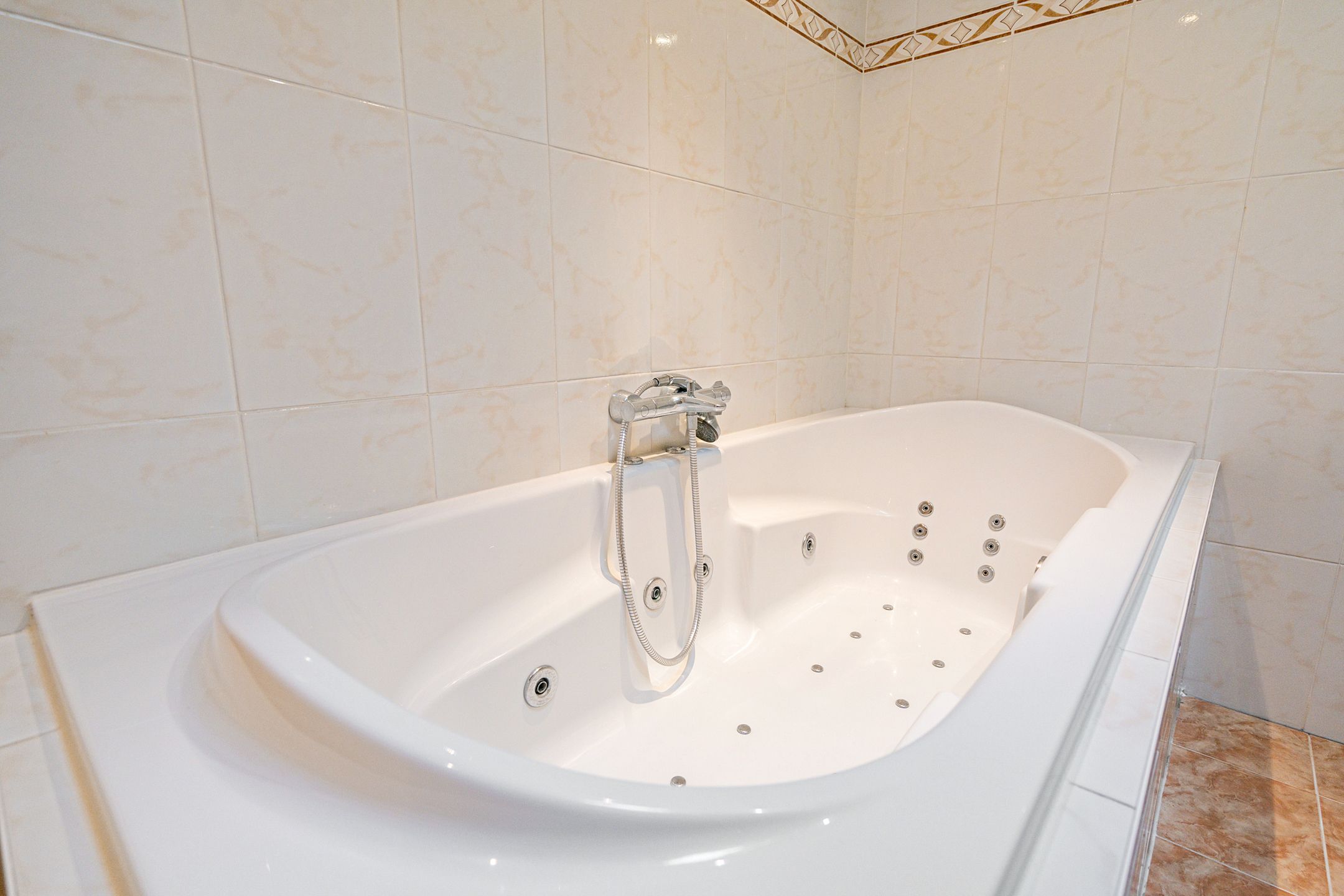 Foto 24 van Meeuwerderweg 101