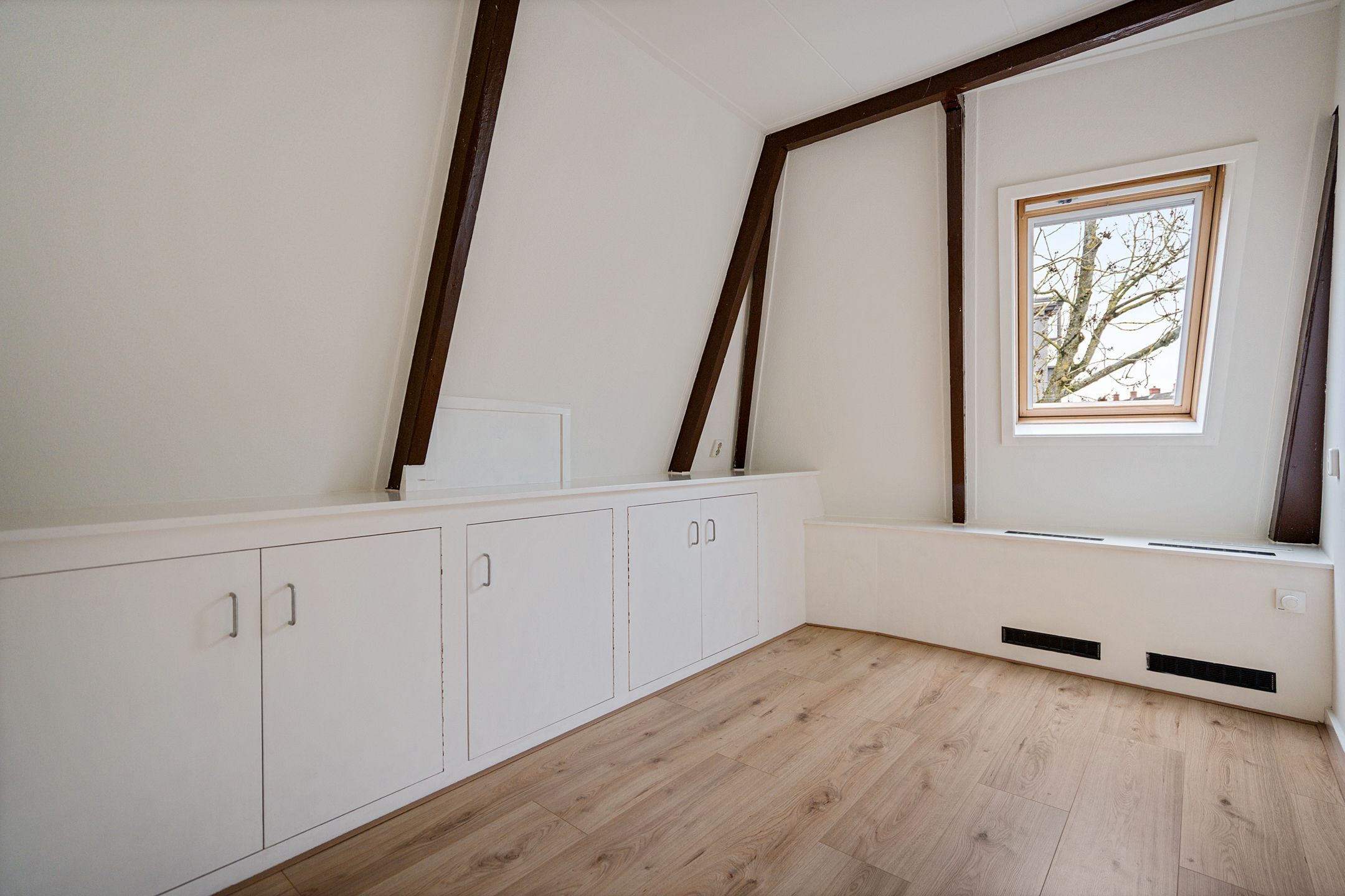 Foto 36 van Meeuwerderweg 101