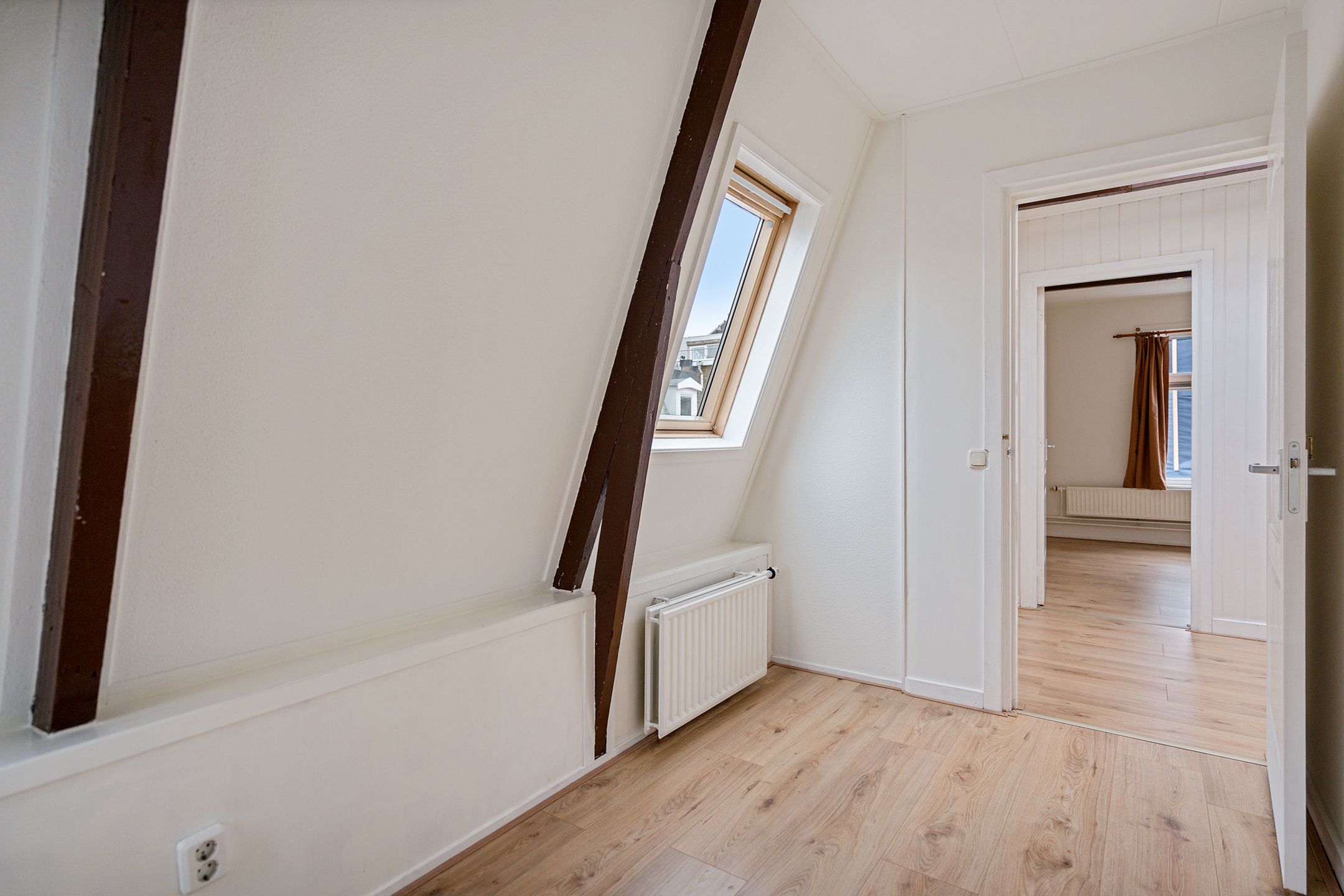 Foto 42 van Meeuwerderweg 101