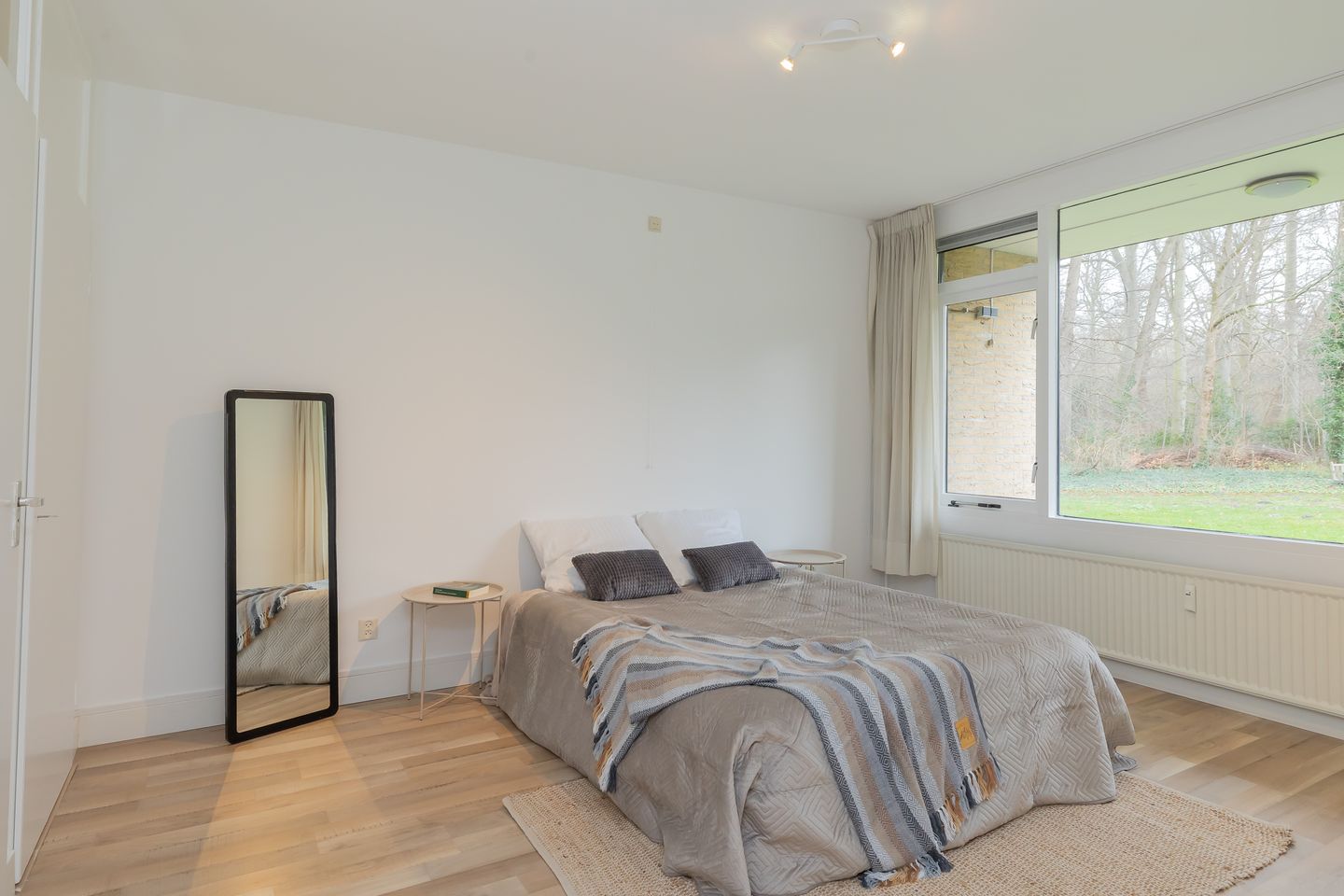 Foto 19 van Binnenweg 6-F007