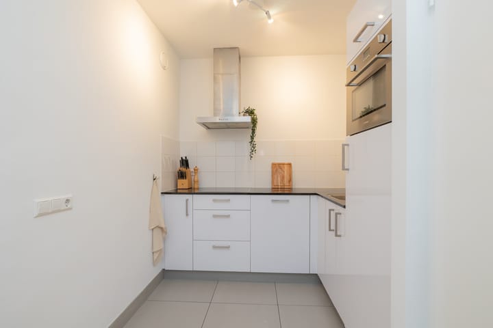 Photo 28 of Binnenweg 6-F007