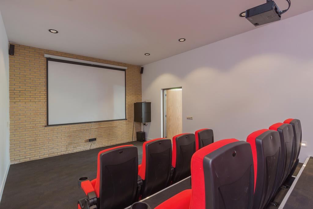 Foto 39 van Binnenweg 6-F007