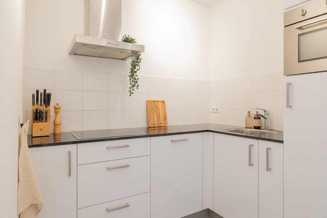 Foto 2 van Binnenweg 6-F007