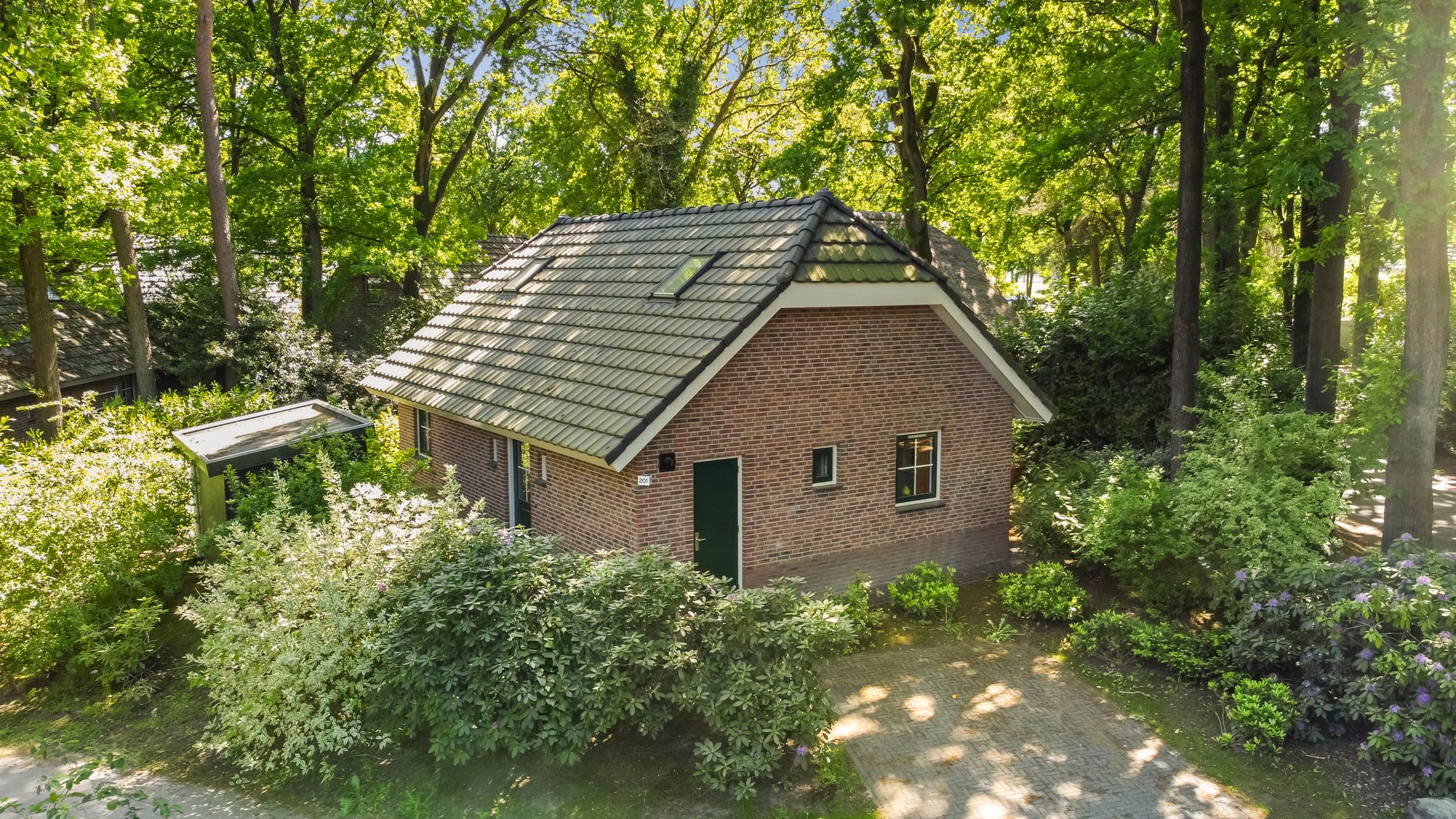 3-bedroom freehold villa in Hooghalen — photo 4 of 5